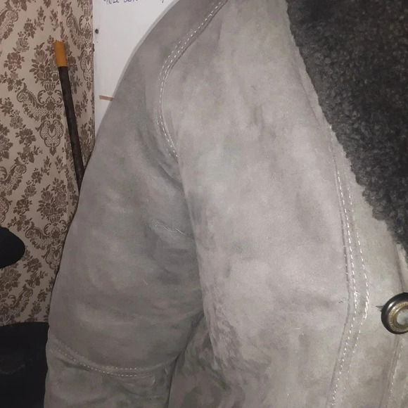 Lambs wool sheepskin mens coat - Picture 4 of 5